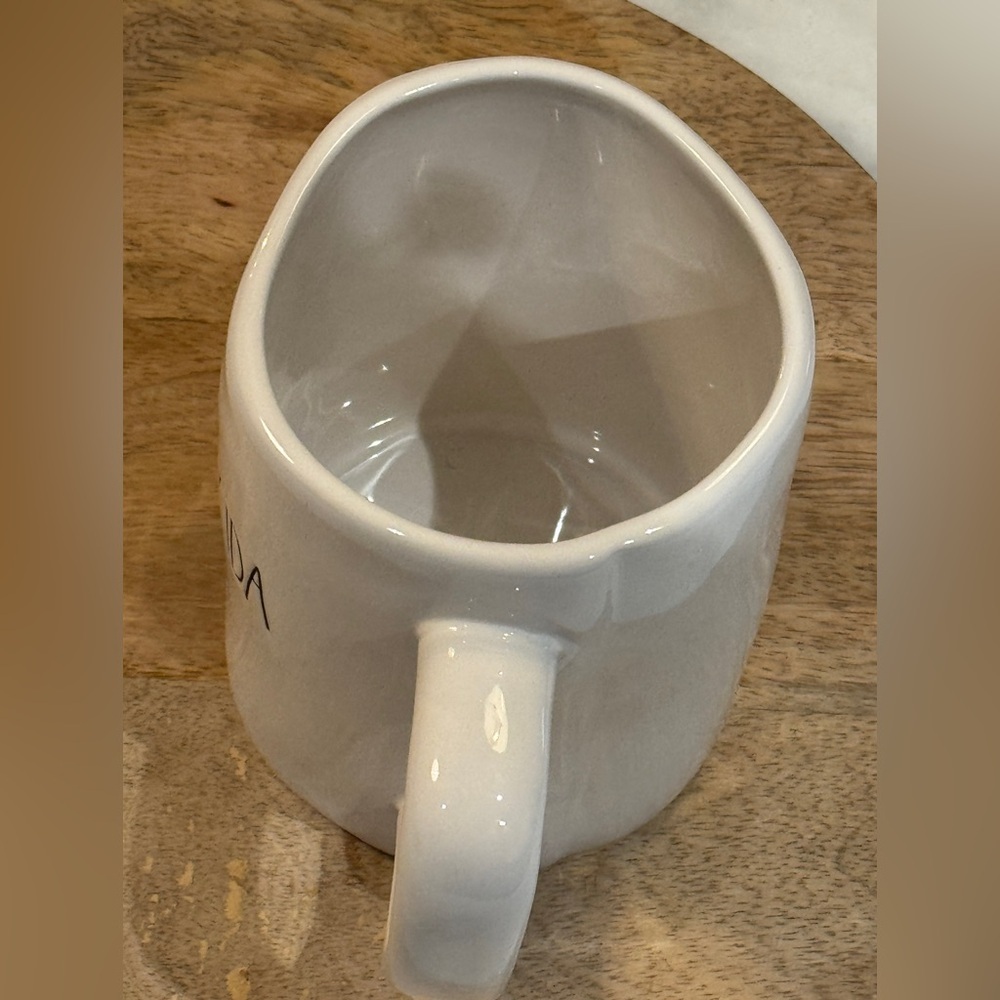 Rae Dunn AGRADECIDA “Grateful” Espanol Coffee Tea Mug White Ceramic - Picture 3 of 5